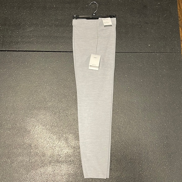 Nike Yoga Luxe Dri-FIT Women's High Waisted 7/8 Infinalon Leggings in Grey - Picture 2 of 12